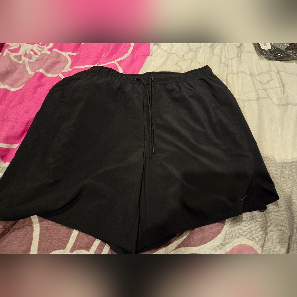 Nike Dri-FIT Black Shorts Size XL Womens